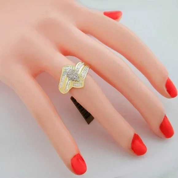 Genuine 1.80 Cts Diamonds Cocktail Ring 10K Gold